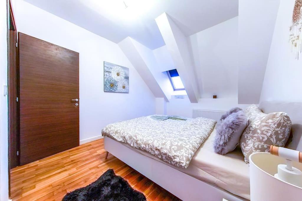 Bucharest Central D Apartment Esterno foto