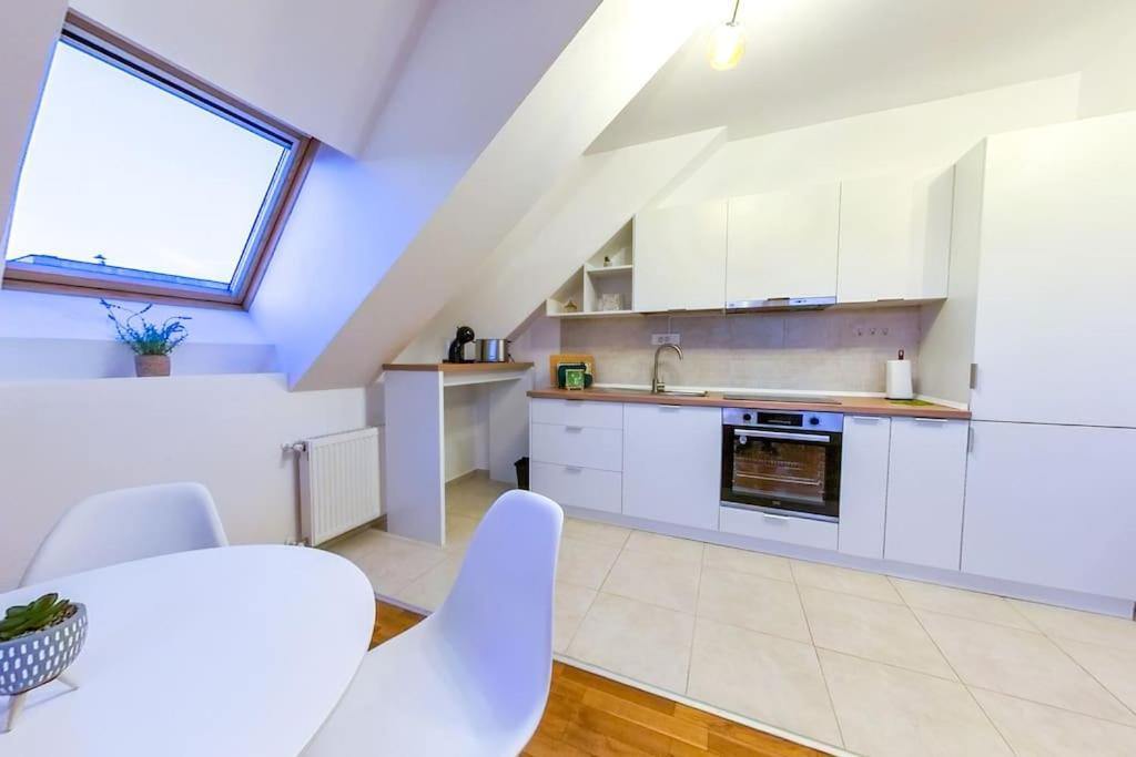 Bucharest Central D Apartment Esterno foto